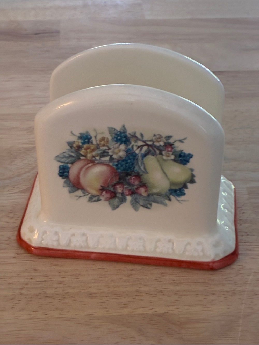 Avon Sweet Country Harvest Napkin Holder 1996